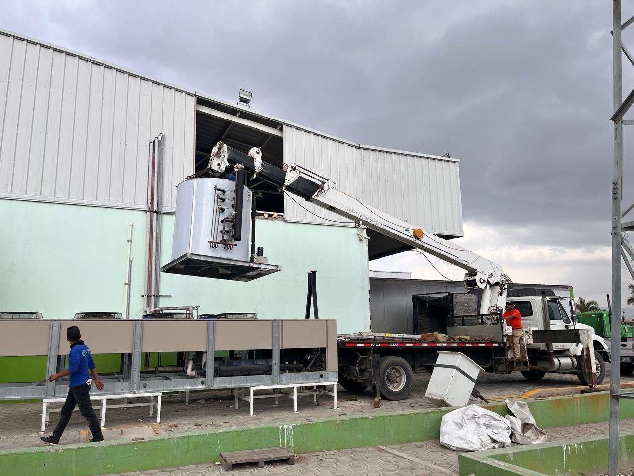 Reubicaci&oacute;n de equipos de refrigeraci&oacute;n